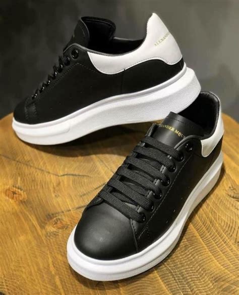 sneakers alexander mcqueen barbati.